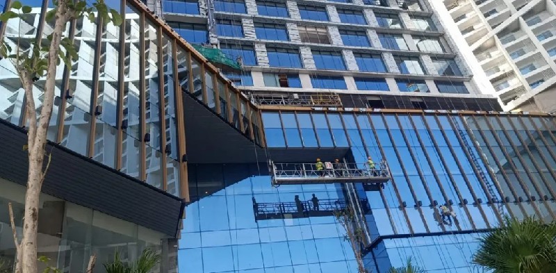 北纬20度的海滨灯光，，，，越南Muong Thanh Ha Long Centre-杭州勇电照明有限公司